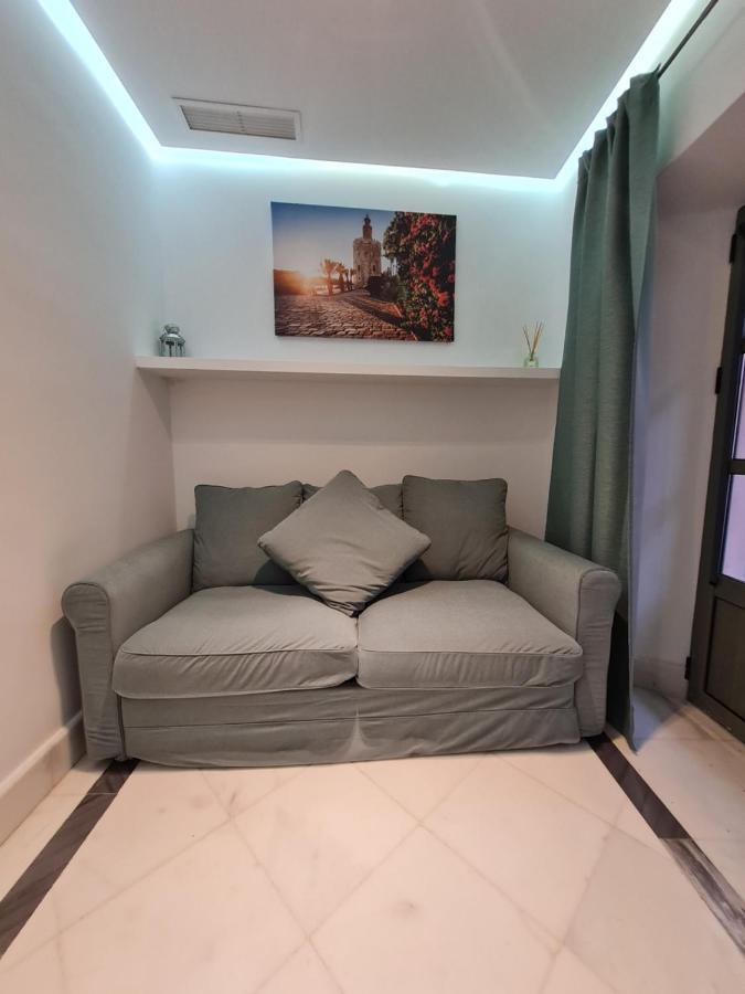 Dreamsapt Sierpes, Seville